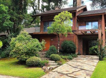 Casa · 196m² · 2 Vagas · CASA EM CONDOMÍNIO À VENDA NO LAJE DE PEDRA