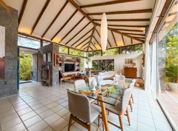 Casa · 300m² · 4 Quartos · 4 Vagas · Casa em Manguinhos, Armação dos Búzios/RJ de 300m² 4 quartos à venda por R$ 4.500.000,00