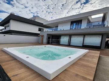 Casa · 270m² · 3 Quartos · 4 Vagas · Casa em Centro, Jundiaí/SP de 270m² 3 quartos à venda por R$ 3.000.000,00