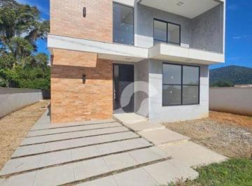 Casa · 208m² · 4 Quartos · 2 Vagas · Casa em Ubatiba, Maricá/RJ de 208m² 4 quartos à venda por R$ 1.200.000,00