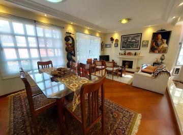 Casa · 211m² · 3 Quartos · 2 Vagas · Casa em Jardim Marilu, Carapicuíba/SP de 211m² 3 quartos à venda por R$ 1.200.000,00