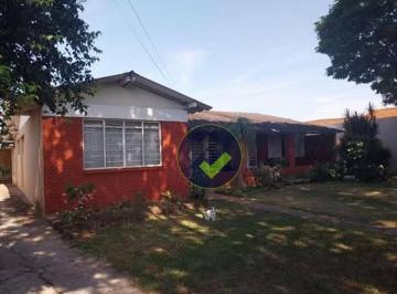 Casa · 311m² · 3 Quartos · 6 Vagas · Casa em Jardim Cruzeiro do Sul, Bauru/SP de 311m² 3 quartos à venda por R$ 800.000,00
