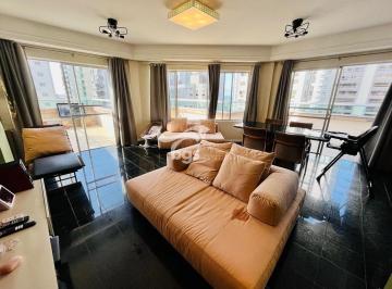 Apartamento · 249m² · 4 Quartos · 2 Vagas · Cobertura em Centro, Balneário Camboriú/SC de 249m² 4 quartos à venda por R$ 2.600.000,00