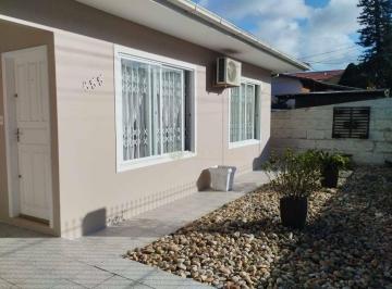 Casa · 104m² · 4 Quartos · 2 Vagas · Casa em Ipiranga, São José/SC de 104m² 4 quartos à venda por R$ 960.000,00