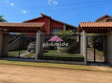 Casa · 157m² · 2 Quartos · 2 Vagas · Casa em , Guararema/SP de 157m² 2 quartos à venda por R$ 630.000,00