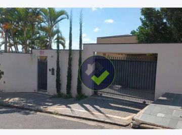 Casa · 233m² · 3 Quartos · 2 Vagas · Sobrado em Jardim Icatu, Votorantim/SP de 233m² 3 quartos à venda por R$ 901.000,00