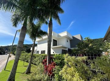 Casa · 288m² · 4 Quartos · 1 Vaga · Casa em Centro, Florianópolis/SC de 288m² 4 quartos à venda por R$ 2.390.000,00
