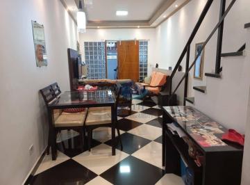 Casa · 85m² · 2 Quartos · 1 Vaga · Sobrado em Vila Santo Antônio, Guarujá/SP de 85m² 2 quartos à venda por R$ 700.000,00
