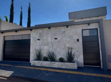 Casa · 168m² · 3 Quartos · 4 Vagas · Casa em Vila Finsocial, Goiânia/GO de 168m² 3 quartos à venda por R$ 750.000,00