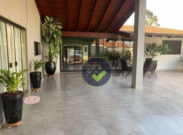Casa · 237m² · 3 Quartos · 3 Vagas · Casa em Conjunto Habitacional Corvo Branco, Lençóis Paulista/SP de 237m² 3 quartos à venda por R$ 74