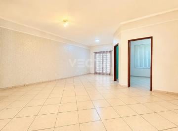 Casa · 241m² · 3 Quartos · 4 Vagas · Casa em Santos Dumont, São José do Rio Preto/SP de 241m² 3 quartos à venda por R$ 880.000,00