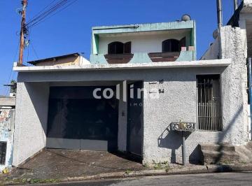 Casa · 200m² · 4 Quartos · 6 Vagas · Sobrado em Vila Guarani, Carapicuíba/SP de 200m² 4 quartos à venda por R$ 1.000.000,00