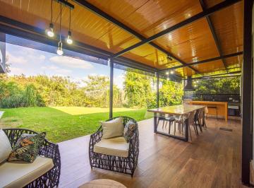 Casa · 320m² · 4 Quartos · 6 Vagas · Casa em Chácara das Paineiras, Carapicuíba/SP de 320m² 4 quartos à venda por R$ 2.650.000,00