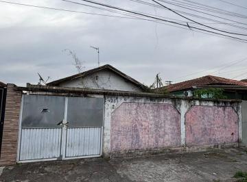 Casa · 300m² · 2 Quartos · 2 Vagas · Casa em Catiapoa, São Vicente/SP de 300m² 2 quartos à venda por R$ 300.000,00