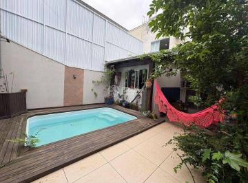 Apartamento · 60m² · 2 Quartos · 1 Vaga · Apartamento em Praia dos Amores, Balneário Camboriú/SC de 60m² 2 quartos para locação R$ 5.500,00/me