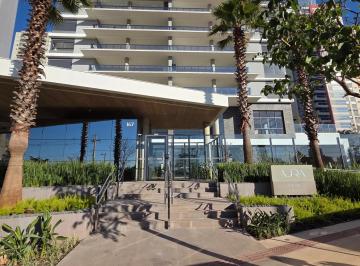 Apartamento · 195m² · 3 Quartos · 3 Vagas · Apartamento em Residencial do Lago, Londrina/PR de 195m² 3 quartos à venda por R$ 2.100.000,00