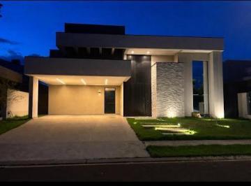 Casa · 242m² · 4 Quartos · 2 Vagas · Casa em Centro, Jaguariúna/SP de 242m² 4 quartos à venda por R$ 2.300.000,00