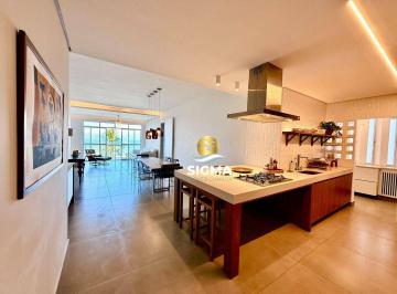 Apartamento · 200m² · 4 Quartos · 1 Vaga · Apartamento em Centro, Guarujá/SP de 200m² 4 quartos à venda por R$ 1.700.000,00