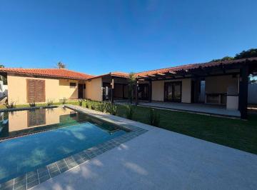 Casa · 245m² · 4 Quartos · 4 Vagas · Casa em João Fernandes, Armação dos Búzios/RJ de 245m² 4 quartos à venda por R$ 1.880.000,00