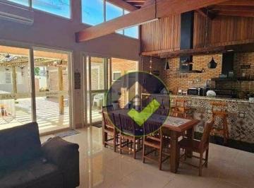 Casa · 300m² · 4 Quartos · 2 Vagas · Sobrado em Jardim Itamaraty, Lençóis Paulista/SP de 300m² 4 quartos à venda por R$ 1.500.000,00