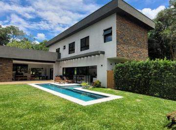 Casa · 265m² · 3 Quartos · 3 Vagas · Casa em Jardim Meny, São Roque/SP de 265m² 3 quartos à venda por R$ 2.300.000,00