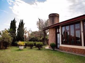 59d2d0206d0ea33d35124ea4f8c77a5d43d0864d · Casa Residencial à venda, Cidade Satélite, Atibaia - CA0980.