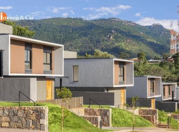 dc4d93177bb4ae2888c47f4afc6cad1edfbd5450 · Casa com 4 dormitórios à venda, 137 m² por R$ 1.356.947,00 - Itapetininga - Atibaia/SP