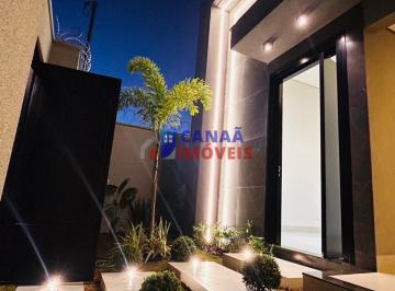 Casa · 162m² · 3 Quartos · 2 Vagas · Seu novo lar no Praça Alto Umuarama! Casa 3/4, Piscina aquecida