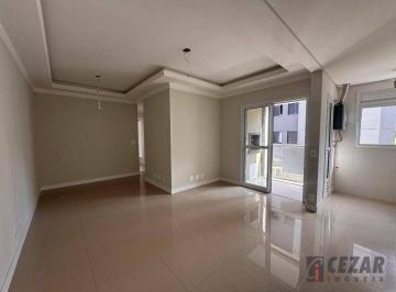 ab0505f26c6a4b352d8016e40fc659f470237134 · Apartamento com 3 dormitórios para alugar, 70 m² por R$ 2.300/mês - Uberaba - Curitiba/PR
