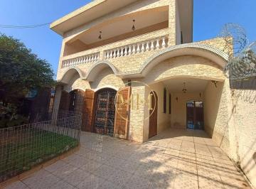 72314fffe7012e8a3df1b8e60d7ddf0ce77c61d5 · Sobrado dos sonhos para sua família com 4 quartos, uma suíte, três vagas
