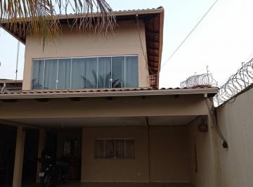 Casa · 420m² · 4 Quartos · 3 Vagas · Casa Maravilhosa/GO