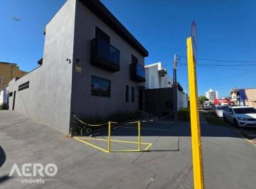 208eb0c9c14e37257bf21562061754eb82d49021 · Imóvell comercial de esquina