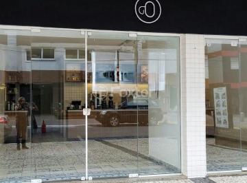 ef2f15de-7577-44aa-825c-159eada3a42a.jpg · Loja, 56 m², em Centro