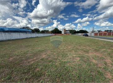 Terreno · 588m² · Lote no Jardim Botânico condomínio Boulevard aceita financiamento