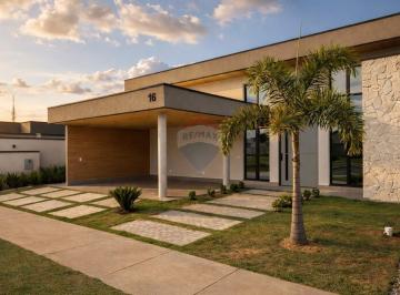 Casa · 250m² · 3 Quartos · Casa 3 suítes recém construída no condomínio Boulevard Jardim Botânico