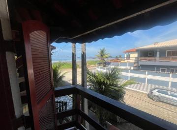 Casa de 2 quartos, Itanhaém · Sobrado a Apenas 30m do Mar no Jamaica em Itanhaém – Suíte, Churrasqueira e Excelente Localização
