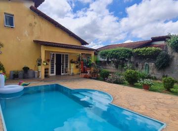 Casa · 440m² · 3 Quartos · Casa à venda - em Curral