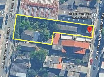 Terreno de 2 quartos, São Paulo · 2 casas em 3 lotes