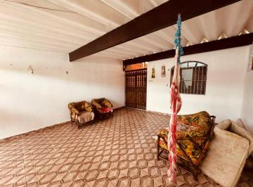 Casa de 2 quartos, Itanhaém · Casa à Venda no Bairro Belas Artes – Apenas 700 Metros da Praia em Itanhaém