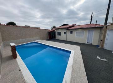 Casa de 2 quartos, Itanhaém · Casa com Piscina a Apenas 150 Metros do Mar – Jardim Suarão | Itanhaém/SP