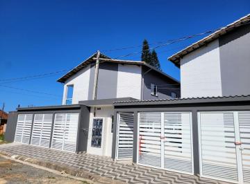 Casa de 2 quartos, Itanhaém · Sobrado em Condomínio Frente Mar com Piscina Privativa em Itanhaém