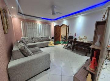 dc757058d45b1dd937023903709bd4244b2464ed · Sobrado com 3 dormitórios à venda, 207 m² por R$ 675.000,00 - Vila Flórida - Guarulhos/SP