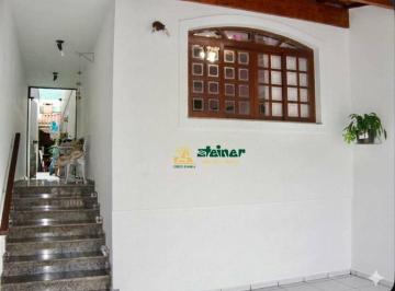 2e2ba1b691c59356ea31a8bb80de99eb42807e4e · Sobrado com 3 suítes no Bairro do Gopouva