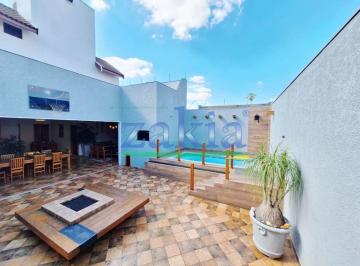 Casa de 4 quartos, Sumaré · Sobrado de Alto Padrão: Espaço, Conforto e Lazer Completo