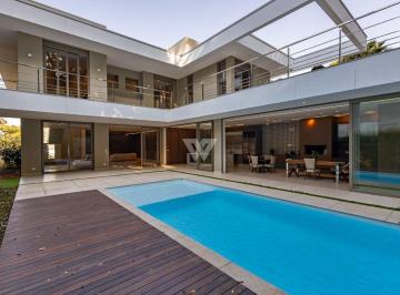 Casa de 3 quartos, Curitiba · CASA EM CONDOMÍNIO 3 SUÍTES 3 VAGAS COM PISCINA - 478M² - CAMPO COMPRIDO