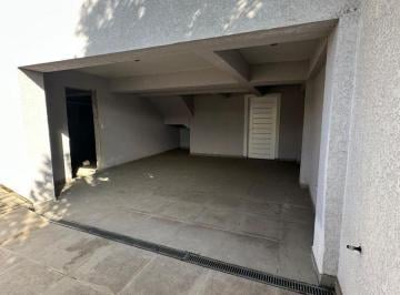 Casa de 3 quartos, Curitiba · Sobrado em condomínio no Capão Raso com 207 m² e 3 vagas