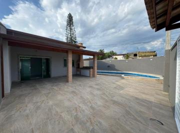 Casa de 3 quartos, Itanhaém · Casa com 3 Dormitórios, Piscina e Amplo Quintal a 500 Metros da Praia – Balneário Gaivota, Itanhaém
