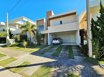 Casa · 258m² · 4 Quartos · 4 Vagas · Sobrado à venda no Swiss Park em Campinas