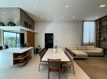 Casa · 200m² · 3 Quartos · 6 Vagas · Casa à venda em Campinas, Swiss Park, com 3 suítes, com 200 m²