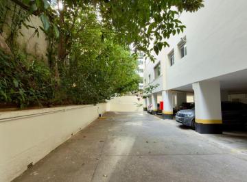 Apartamento de 2 quartos, São Paulo · Apartamento a venda em Pinheiros, dois quartos ,uma suite, garagem,reformado.